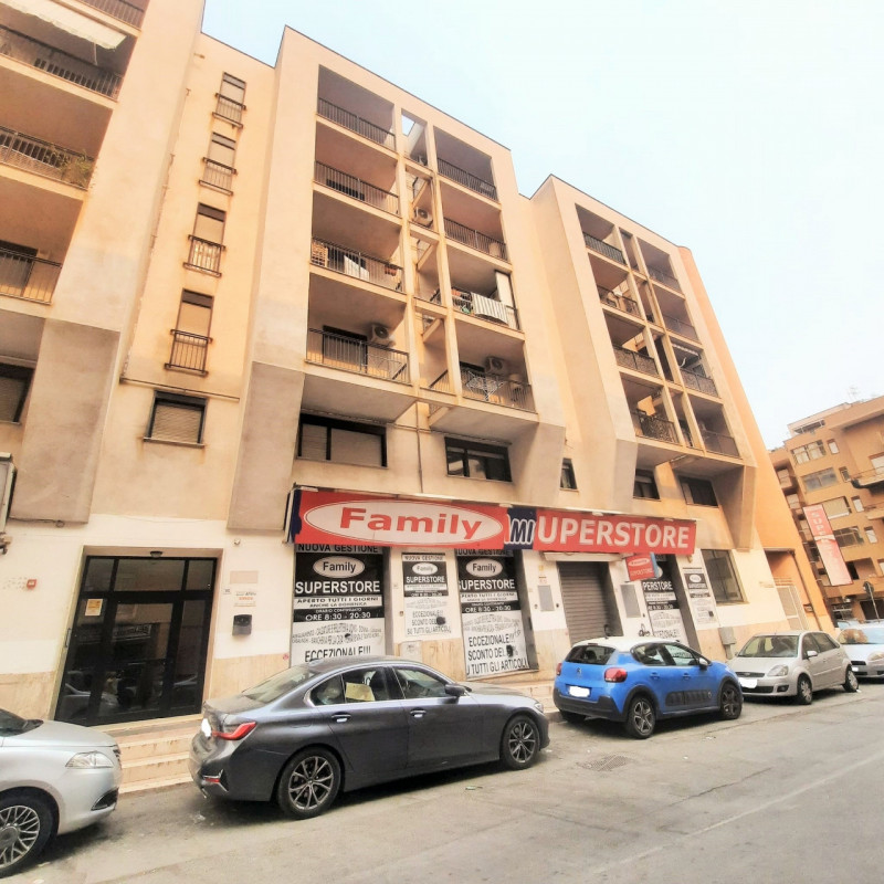 AFFITTI Appartamento a Palermo – foto 1