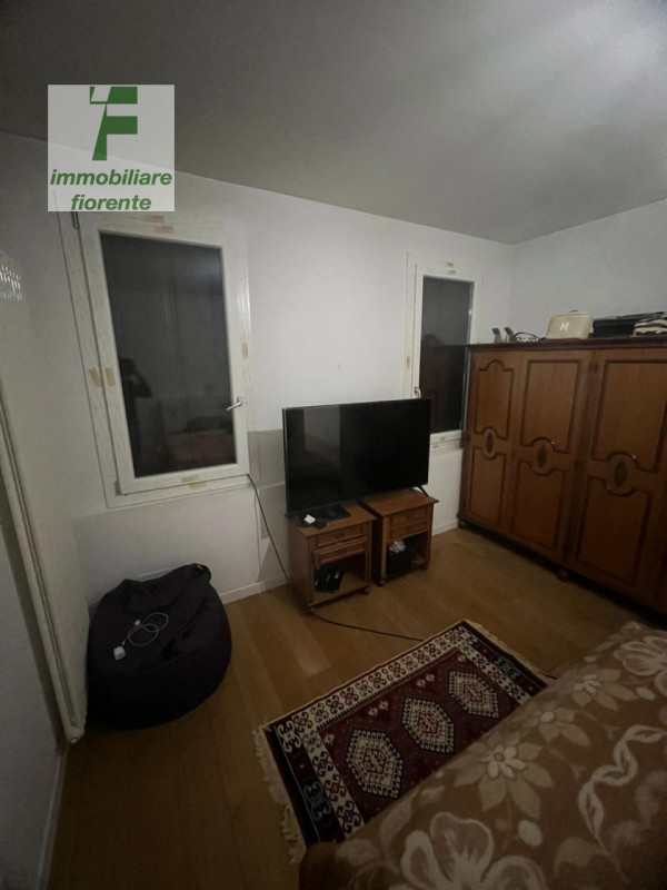 IN QUARTIERE RESIDENZIALE...APPARTAMENTO DI 50 MQ AL PIANO PRIMO...COMPLETAMENTE RISTRUTTURATO A ...