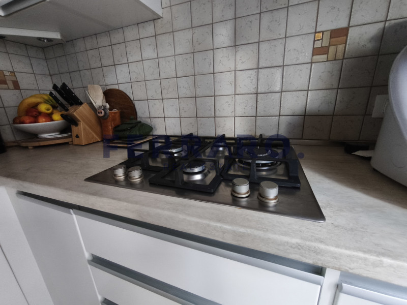 Paese, Castagnole – Codice YA4

In un affascinante contesto residenziale storico, all’interno di ...