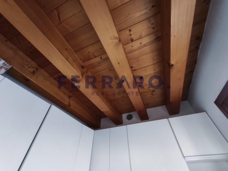 Paese, Castagnole – Codice YA4

In un affascinante contesto residenziale storico, all’interno di ...