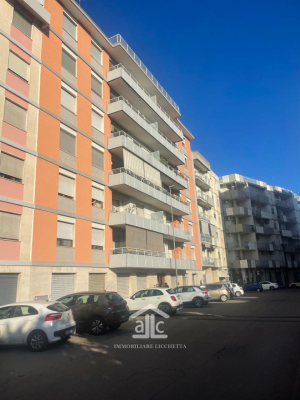Lecce Affitto Appartamento quadrilocale