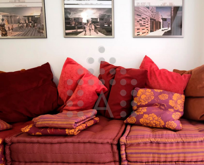 In recente palazzina al confine tra Abano Terme e Montegrotto, a 950 m dal Policlinico di Abano, ...