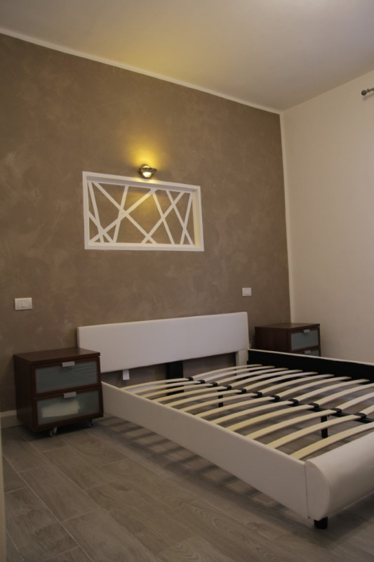 LONGARA. Non ti piace l'idea di vivere in condominio? Hai sempre sognato una casetta anche piccol...