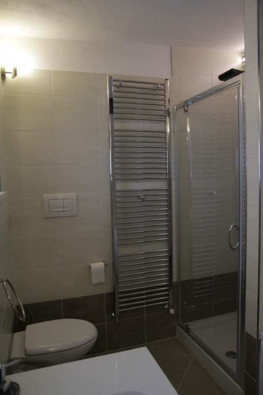 LONGARA. Non ti piace l'idea di vivere in condominio? Hai sempre sognato una casetta anche piccol...