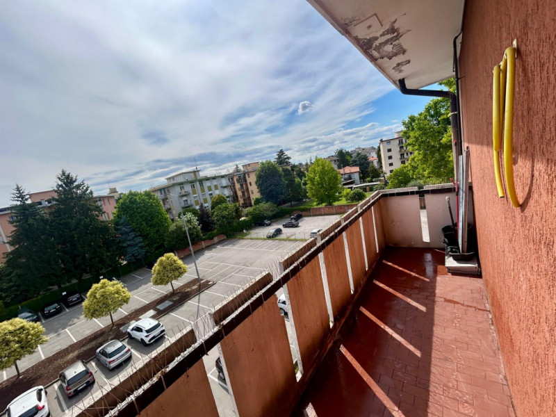 VIA FACCIOLATI (fronte Ospedale S. Antonio) miniappartamento arredato a nuovo per una persona sin...