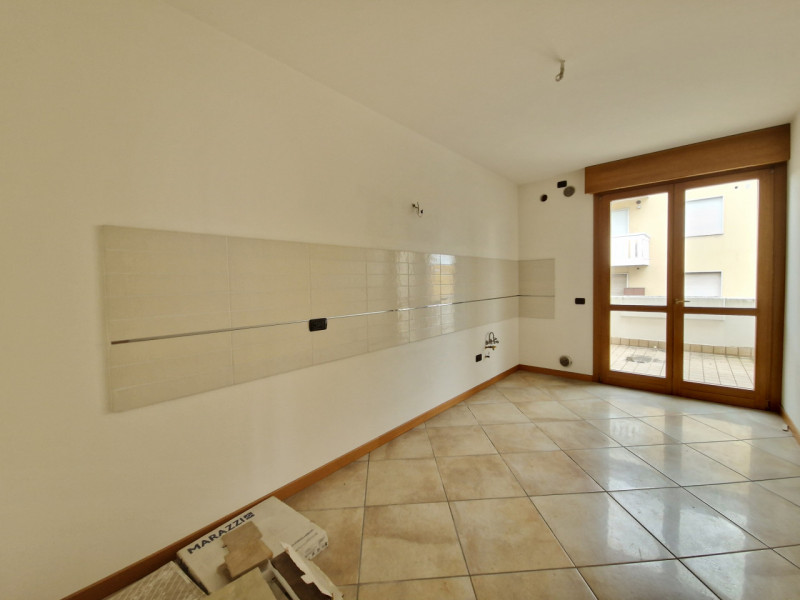 Zona tranquilla, ad un passo da tutti i servizi. Immobile di recente edificazione mai abitato. Di...