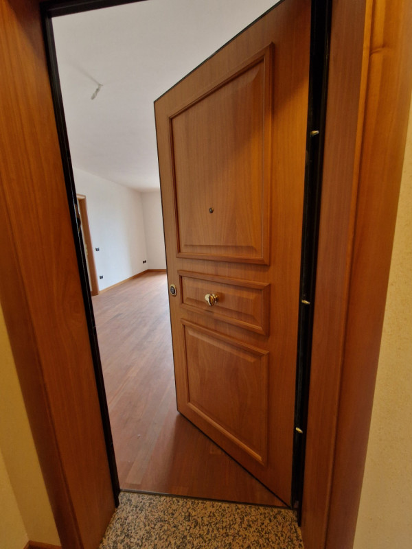 Zona tranquilla, ad un passo da tutti i servizi. Immobile di recente edificazione mai abitato. Di...