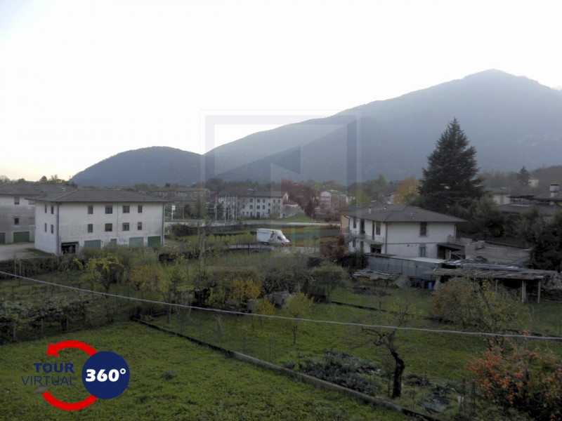 DIECI BUONI MOTIVI PER NON FARTI SFUGGIRE QUESTA OCCASIONE:

1) Ingresso indipendente;
2) Ampio g...