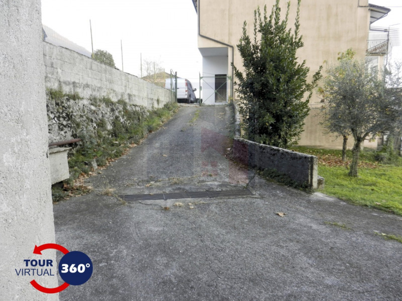 DIECI BUONI MOTIVI PER NON FARTI SFUGGIRE QUESTA OCCASIONE:

1) Ingresso indipendente;
2) Ampio g...