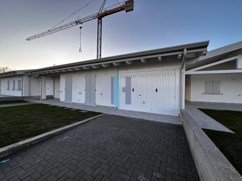 Ghedi Vendita Bifamiliare