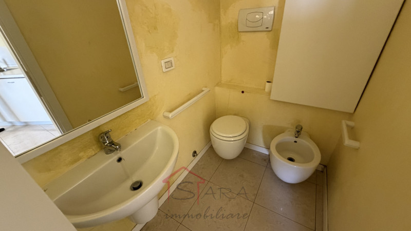 Padova - Zona Largo Europa

Sara Immobiliare propone in VENDITA appartamento bilocale sito al pia...