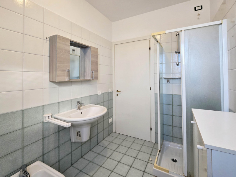 LANCENIGO DI VILLORBA in recente complesso residenziale affittasi a referenziati con redditi docu...