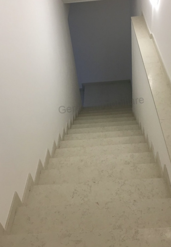 (Per INFO Roberto 3453195338) A Montebelluna, poco distante dal centro, proponiamo in affitto ott...