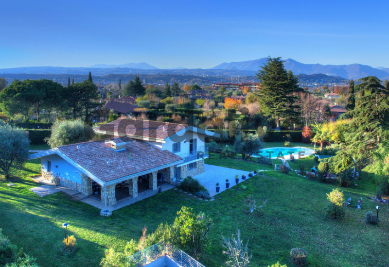 VENDITE Ville singole o a schiera a Manerba del Garda – foto 1