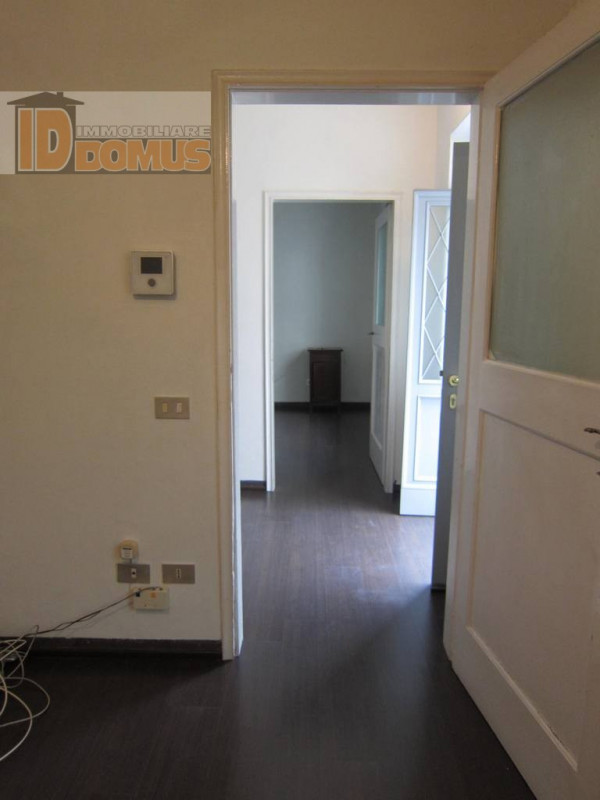 In contrà San Marco, in palazzo storico, graziosissimo mini ideale come pied-a-terre al piano ter...