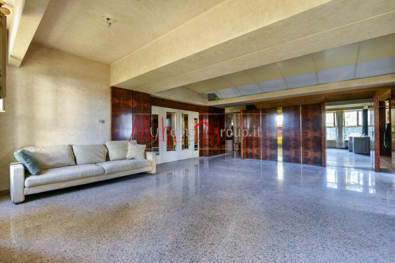 PADOVA – Quartiere Paltana (Rif: COM-MA4-P). In elegante contesto direzionale, a pochi minuti dal...