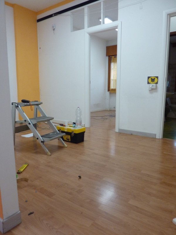A Carità di Villorba (TV), proponiamo in affitto negozio di 45 mq al piano terra, composto da: zo...