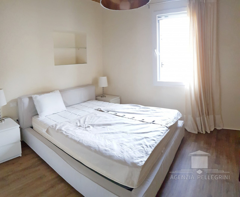 CENTRO STORICO  Affittasi raffinato appartamento bicamere completamente arredato, in una palazzin...