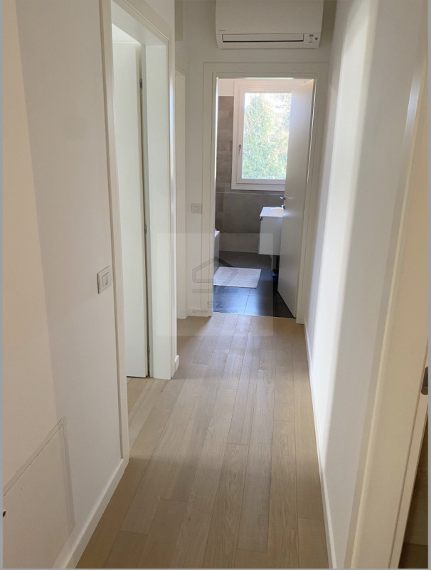 SANT'AGOSTINO- ALBIGNASEGO

 In posizione centrale comoda a tutti i servizi del quartiere proponi...