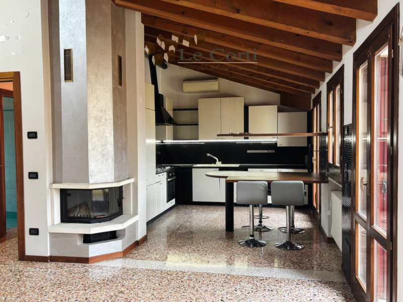 Lonigo Vendita Attico