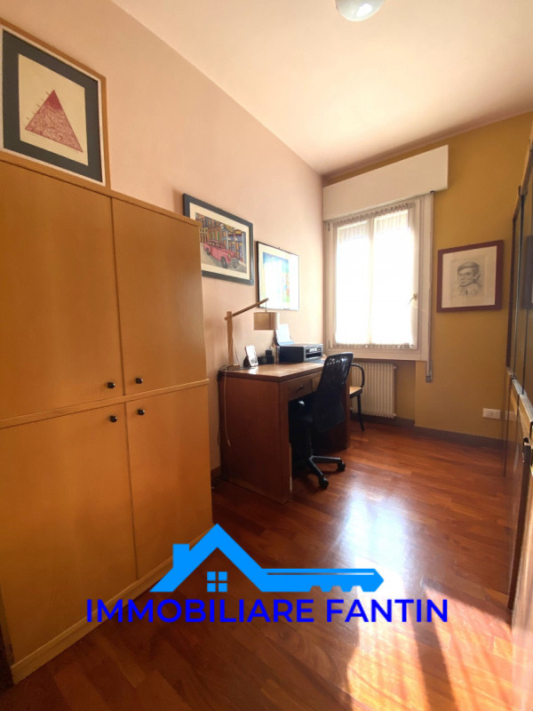 Rif RV16 Immobiliare Fantin propone in vendita a San Zeno, su contesto di piccole dimensioni e be...