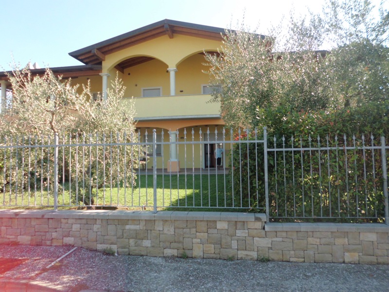 Puegnago sul Garda Affitto Appartamento trilocale