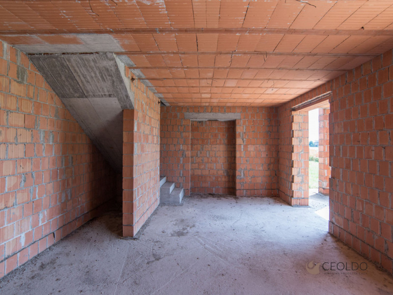 VIGONZA-Peraga-: a due passi dal parco di "Villa Bettanini" e immersa nella campagna vigontina, q...