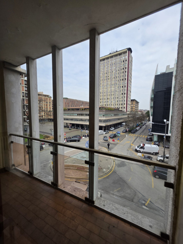 Nel prestigioso contesto del Centro Storico di Padova, a pochi passi da Piazza Insurrezione e dal...