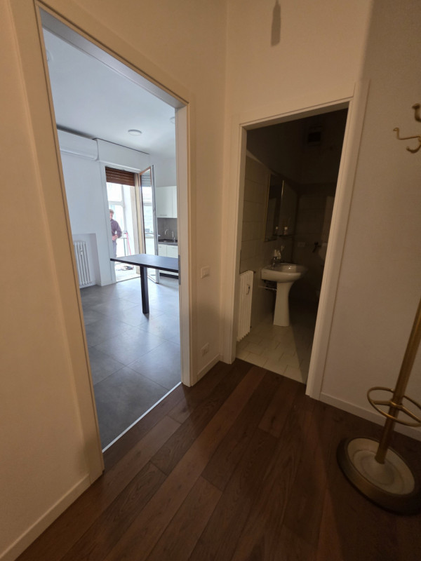 Nel prestigioso contesto del Centro Storico di Padova, a pochi passi da Piazza Insurrezione e dal...