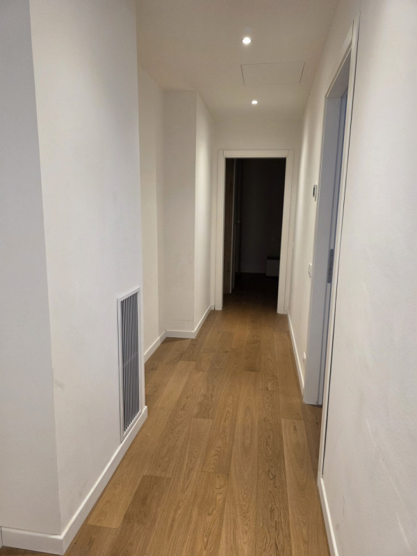 Nel prestigioso contesto del Centro Storico di Padova, a pochi passi da Piazza Insurrezione e dal...