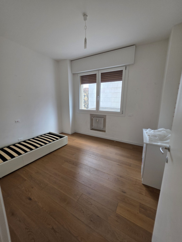 Nel prestigioso contesto del Centro Storico di Padova, a pochi passi da Piazza Insurrezione e dal...