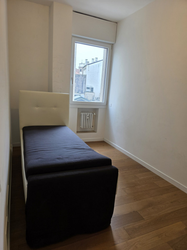 Nel prestigioso contesto del Centro Storico di Padova, a pochi passi da Piazza Insurrezione e dal...