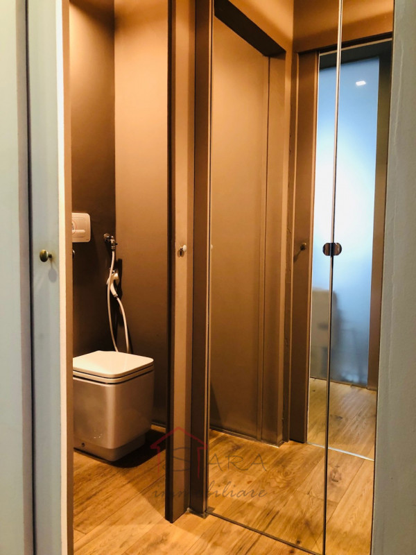 Padova - zona Tribunale nuovo

Sara Immobiliare propone in affitto elegante ufficio finemente ris...