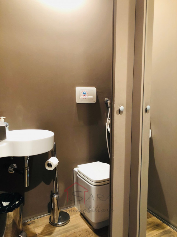 Padova - zona Tribunale nuovo

Sara Immobiliare propone in affitto elegante ufficio finemente ris...