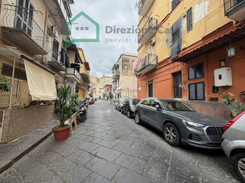 Napoli Vendita Negozio