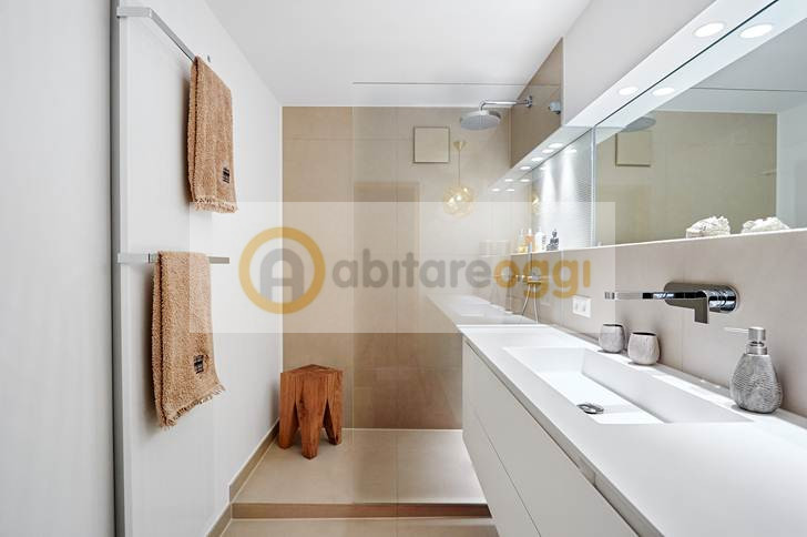 A pochi minuti dal centro di Bassano del Grappa, nel cuore della tranquilla e servita zona di San...