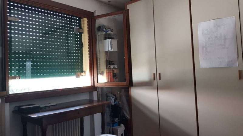 In una delle zone residenziali più prestigiose di Limena - Centro, proponiamo in affitto un elega...