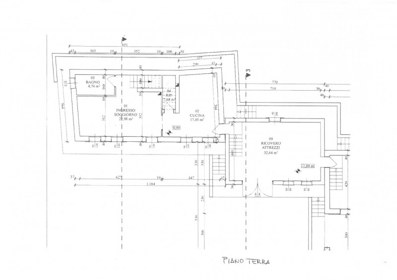 Proponiamo in vendita a Valnogaredo Rustico al grezzo immerso nei COLLI EUGANEI di 300 mq, costru...
