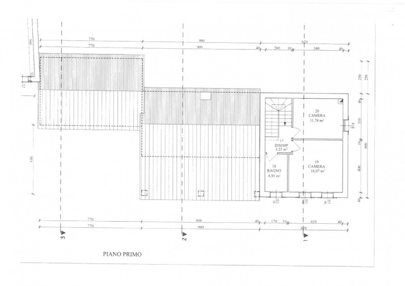 Proponiamo in vendita a Valnogaredo Rustico al grezzo immerso nei COLLI EUGANEI di 300 mq, costru...