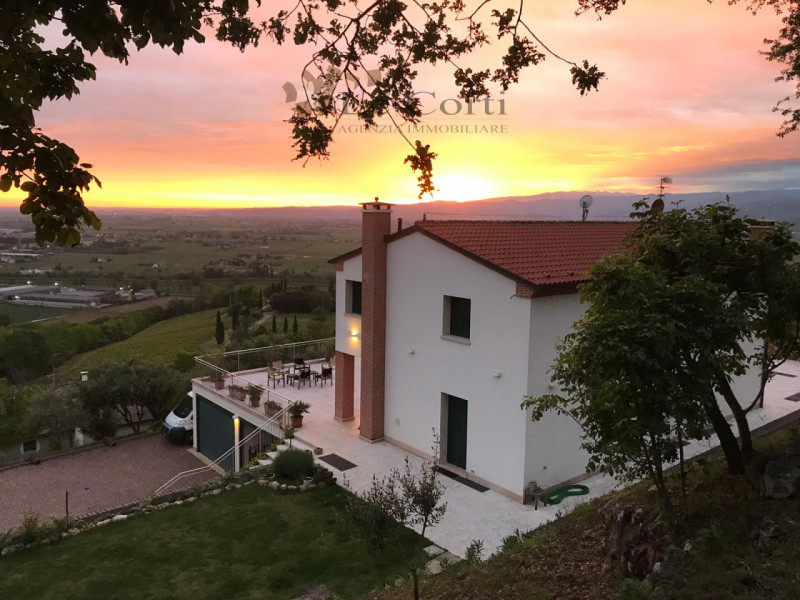 VENDITE Ville singole o a schiera a Sarego – foto 1
