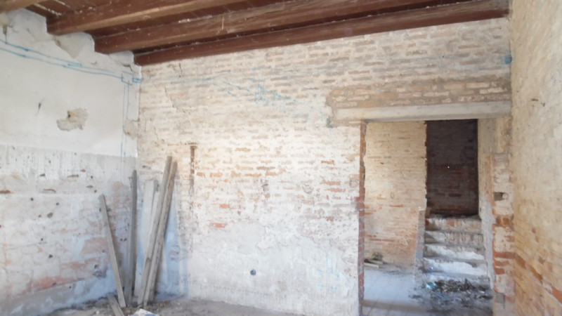 LA VOSTRA NUOVA VILLA E' UN UN GRANDISSIMO E BELLISSIMO RUSTICO DA RISTRUTTURARE..!!! CON UN BEL ...