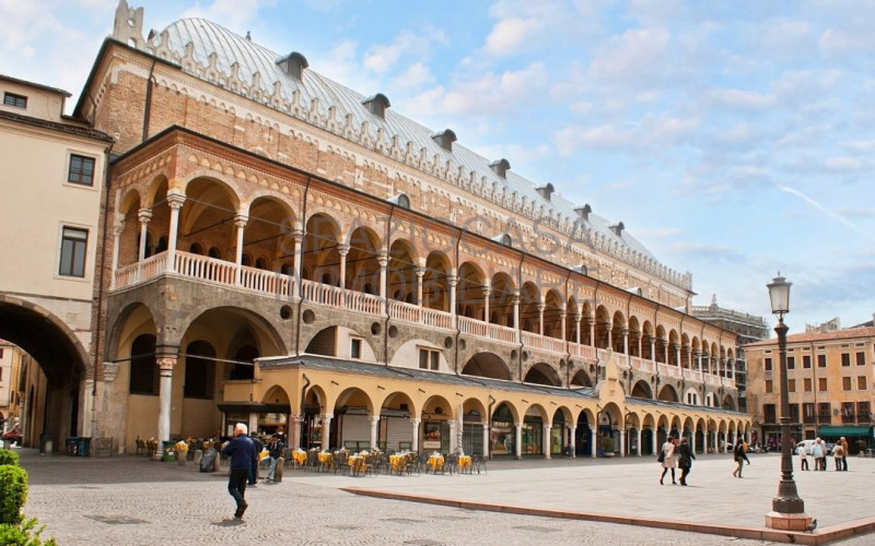 Padova Affitto Negozio