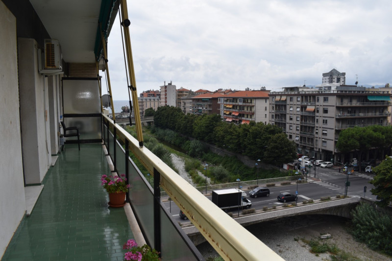 Savona Affitto Appartamento trilocale
