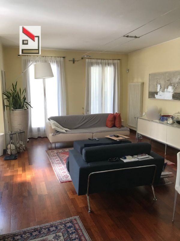 Fossombrone Vendita Bifamiliare