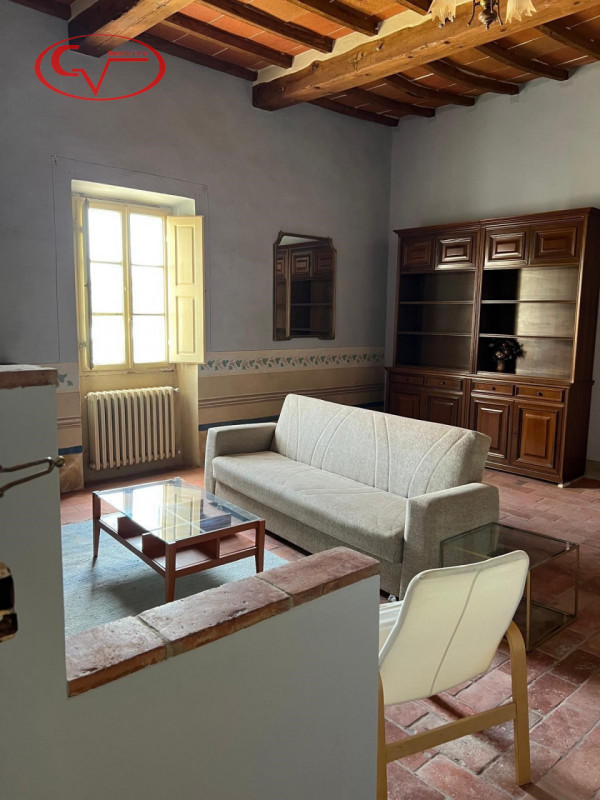 AFFITTI Appartamento a Montevarchi – foto 1