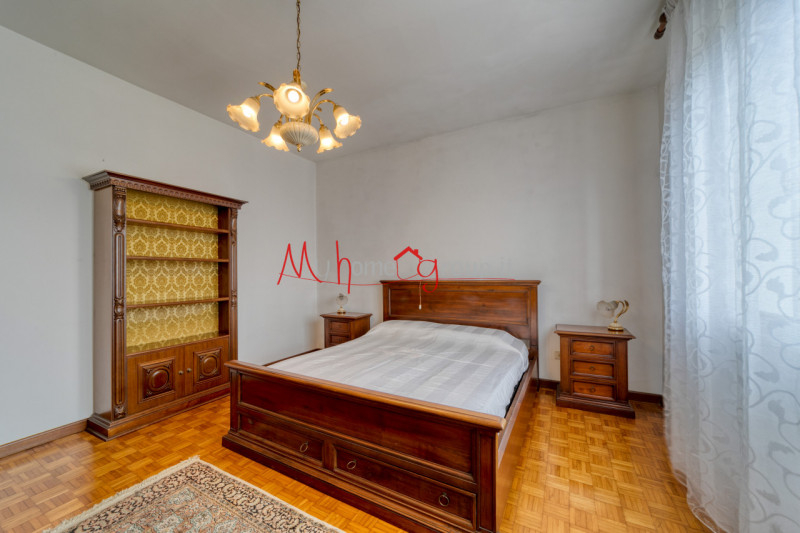 PADOVA ZONA SAN GIUSEPPE - In piccolo condominio ben abitato, appartamento ultimo piano senza asc...