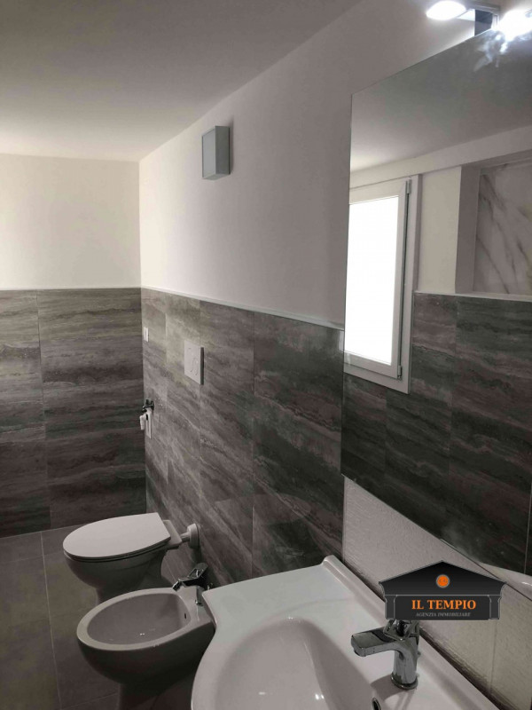 VICENZA - MERCATO NUOVO:in zona tranquilla e servita da scuole, supermercati e mezzi pubblici,acc...