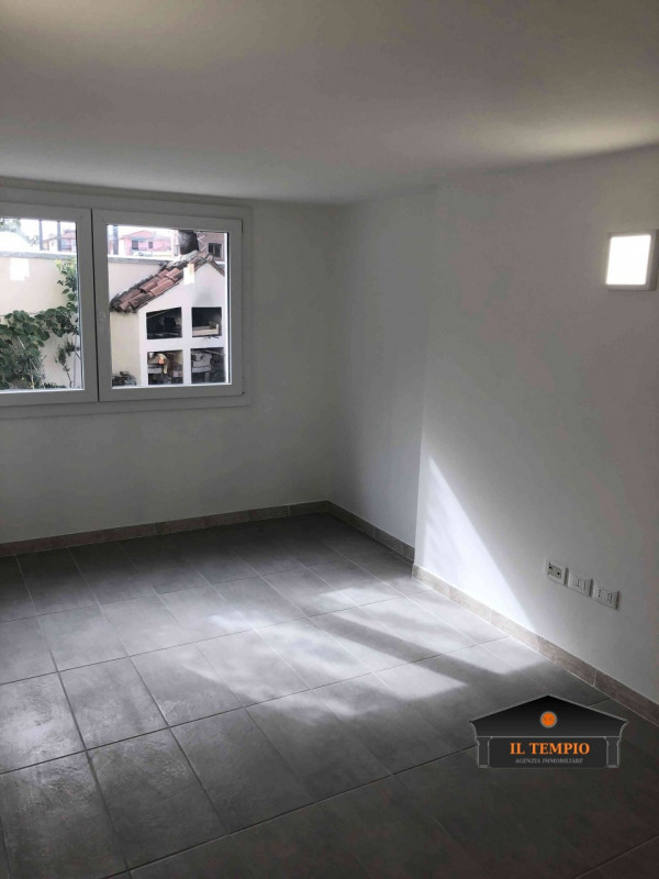 VICENZA - MERCATO NUOVO:in zona tranquilla e servita da scuole, supermercati e mezzi pubblici,acc...