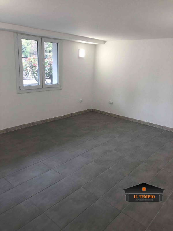 VICENZA - MERCATO NUOVO:in zona tranquilla e servita da scuole, supermercati e mezzi pubblici,acc...