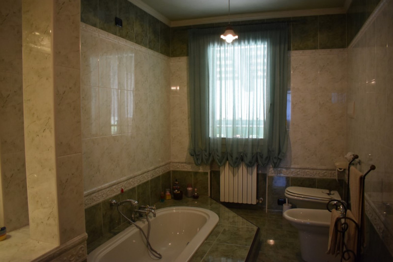 MASERÀ DI PADOVA (vicinanze): Proponiamo in vendita in esclusiva una splendida villa accostata ma...